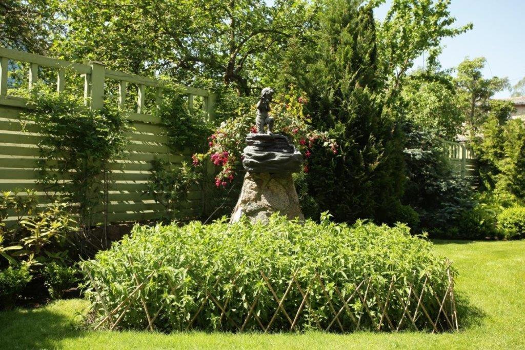 Vila Florena Garden Palanga Exterior photo