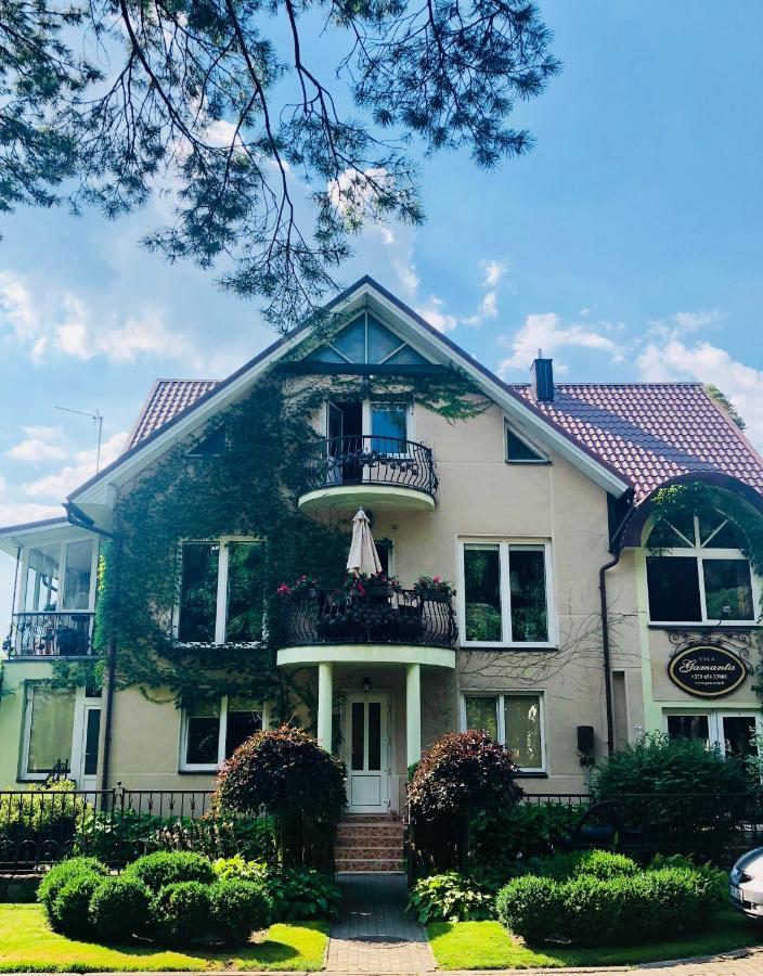 Vila Florena Garden Palanga Exterior photo