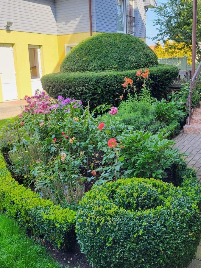 Vila Florena Garden Palanga Exterior photo